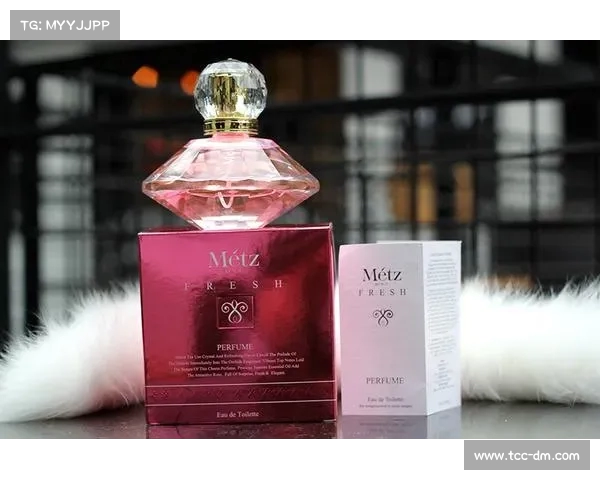 西班牙寡妇“打卡”重庆:游览与白酒交易的背后真相(西班牙perfume's club) 西班牙寡妇“打卡”重庆:游览与白酒交易的背后真相(西班牙perfume's club)